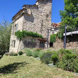  Hébergement de vacances Le Pigeonnier De Felines